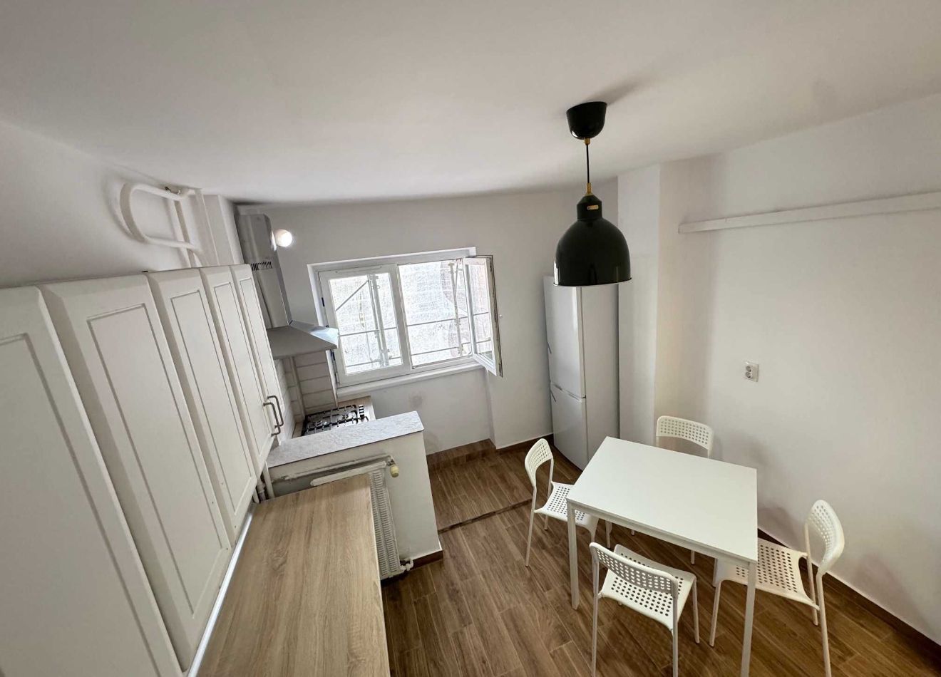 AP.2 CAMERE COLENTINA,BLOC REABILITAT,BUCATARIE INCHISA,MOBILAT MODERN - Poză 6