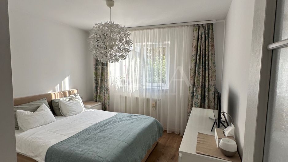 Vanzare apartament 3 camere, Gruia. - Poză 5