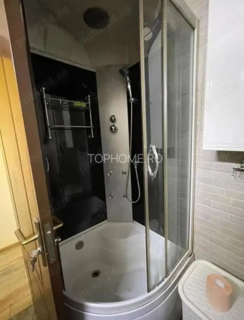 Apartament cu 3 camere, 2 băi, etaj 4/8 – Bloc reabilitat, zonă excele - Poză 10