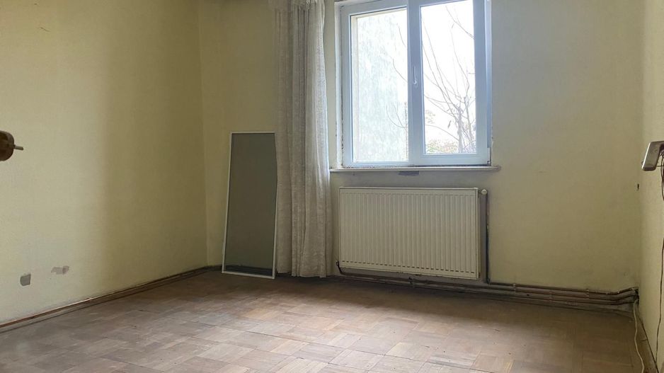 Vanzare apartament cu 3 camere în Micro 6  zonă căutată din Târgoviste - Poză 7