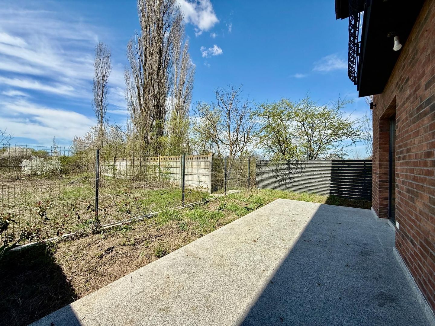 Vila urbana finalizata - te poti muta imediat. Comision 0 - Poză 10