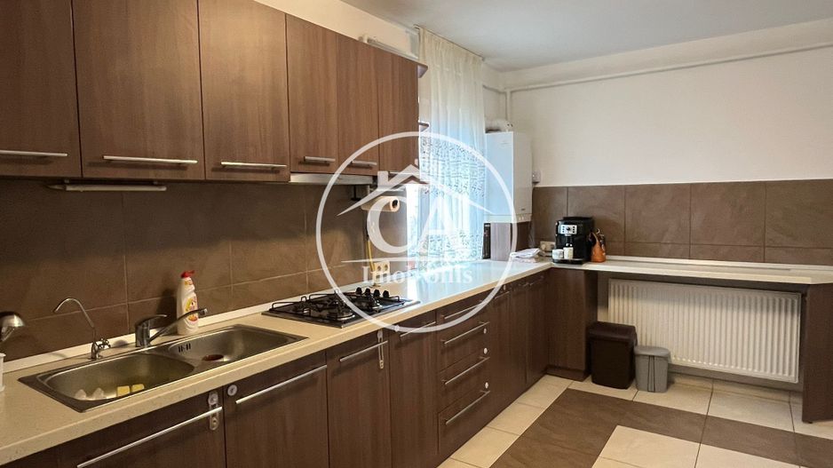 Apartament de închiriat cu 3 camere în zona Calea Aradului, Oradea - Poză 8