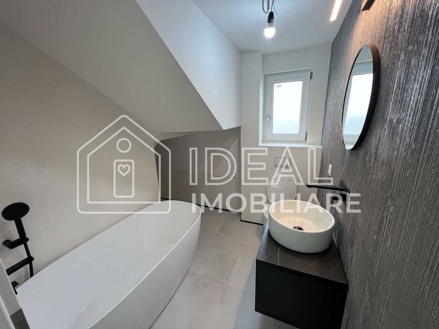 Duplex Modern cu 4 camere si gradina LA CHEIE, in Calea Cisnadiei - Poză 11
