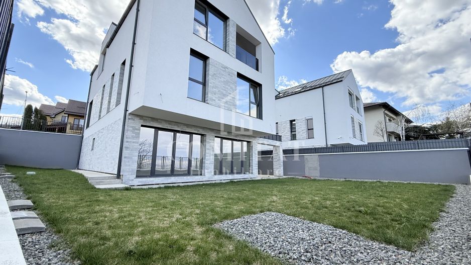 Casă individuală cu panoramă spre oraș zona de case și vile - Poză 5