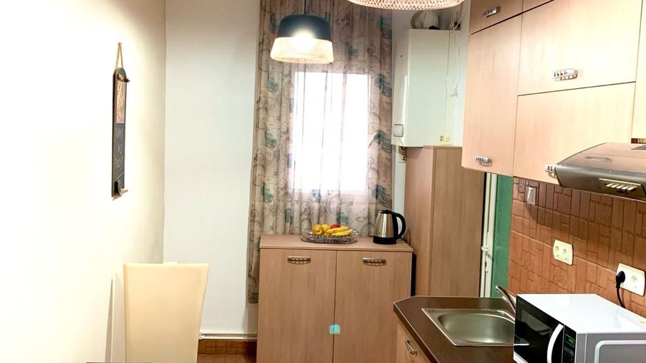 ageuropa.ro vinde ap 2 cam 65mp la etajul 2 în zona ULTRACENTRALA. - Poză 11