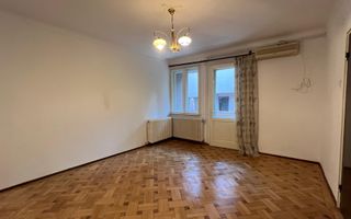 Apartament in vila cu 5 camere si curte proprie | Domenii - Casin - Poză 5