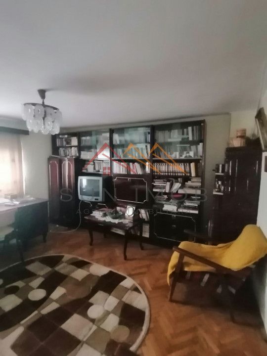 Casa 3 camere, 2 locuri de parcare, CT, Banesti,  - Poză 5