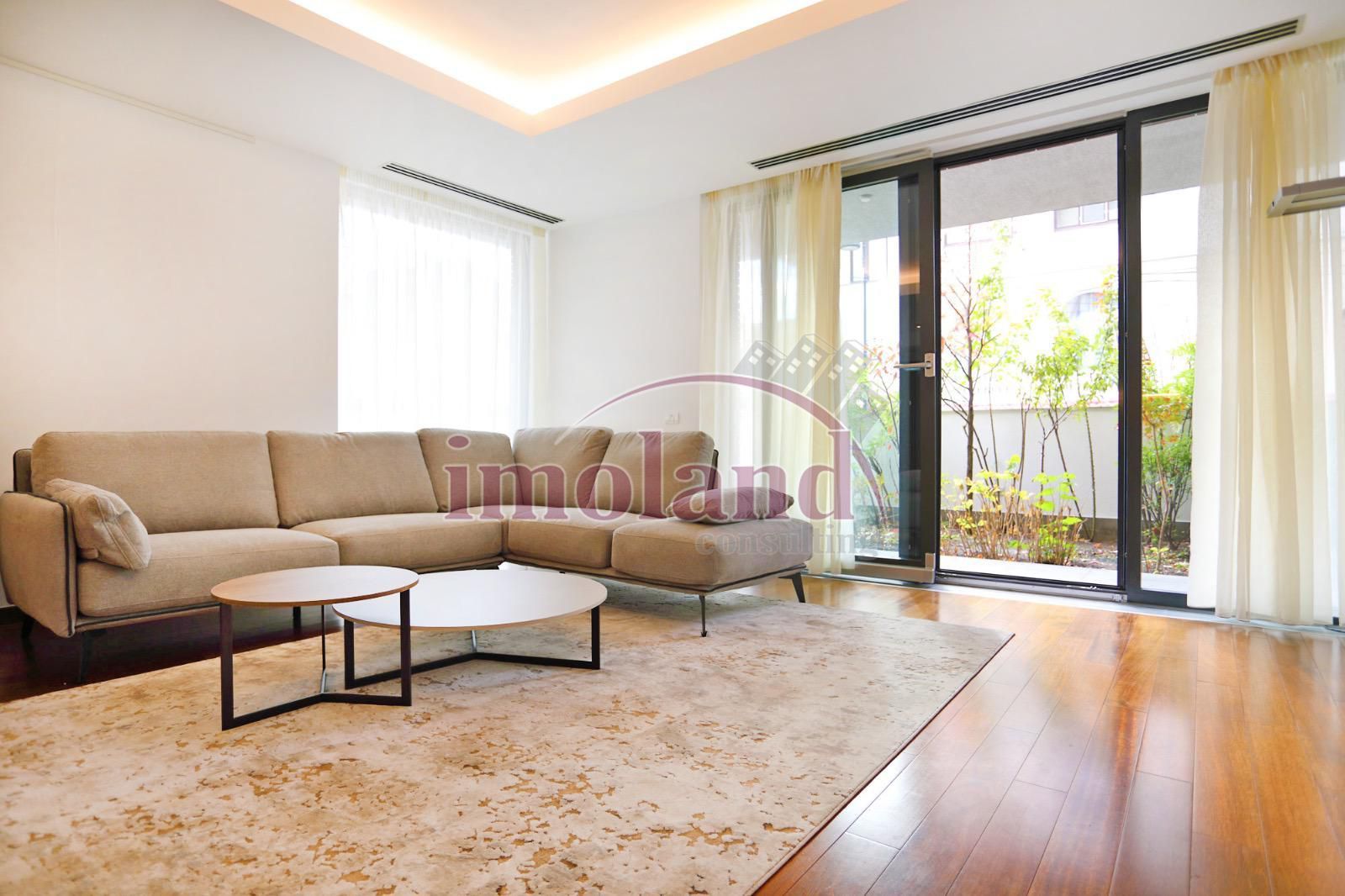 Inchiriere - parter inalt - 4 camere cu terasa - Primaverii - Charles de Gaulle - Poză 2