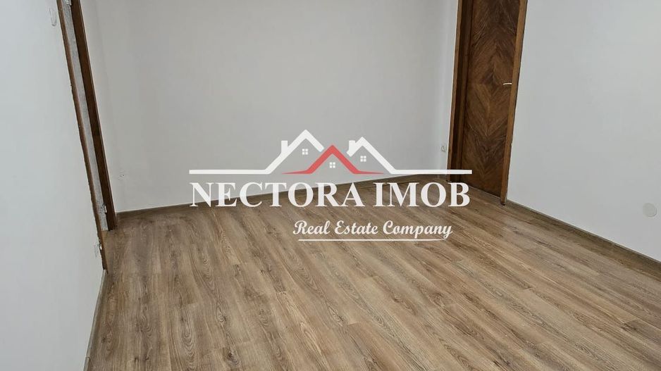 NECTORA IMOB-OCAZIE Apartament 3 camere, 54 mp, Str. R. Reagan, Et. 3 - Poză 3