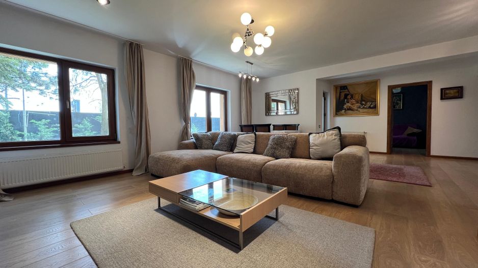 Vila individuala cu teren 570 Pipera | dotata cu panouri solare - Poză 11