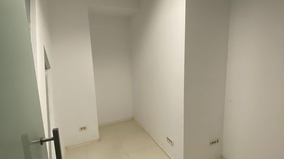 Spațiu de birouri de la 200 - 600mp - Poză 14