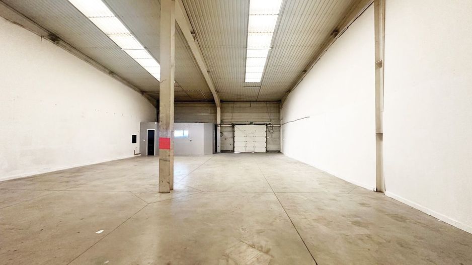 Spatiu industrial de inchiriat Arad 227 mp acces TIR - Poză 4