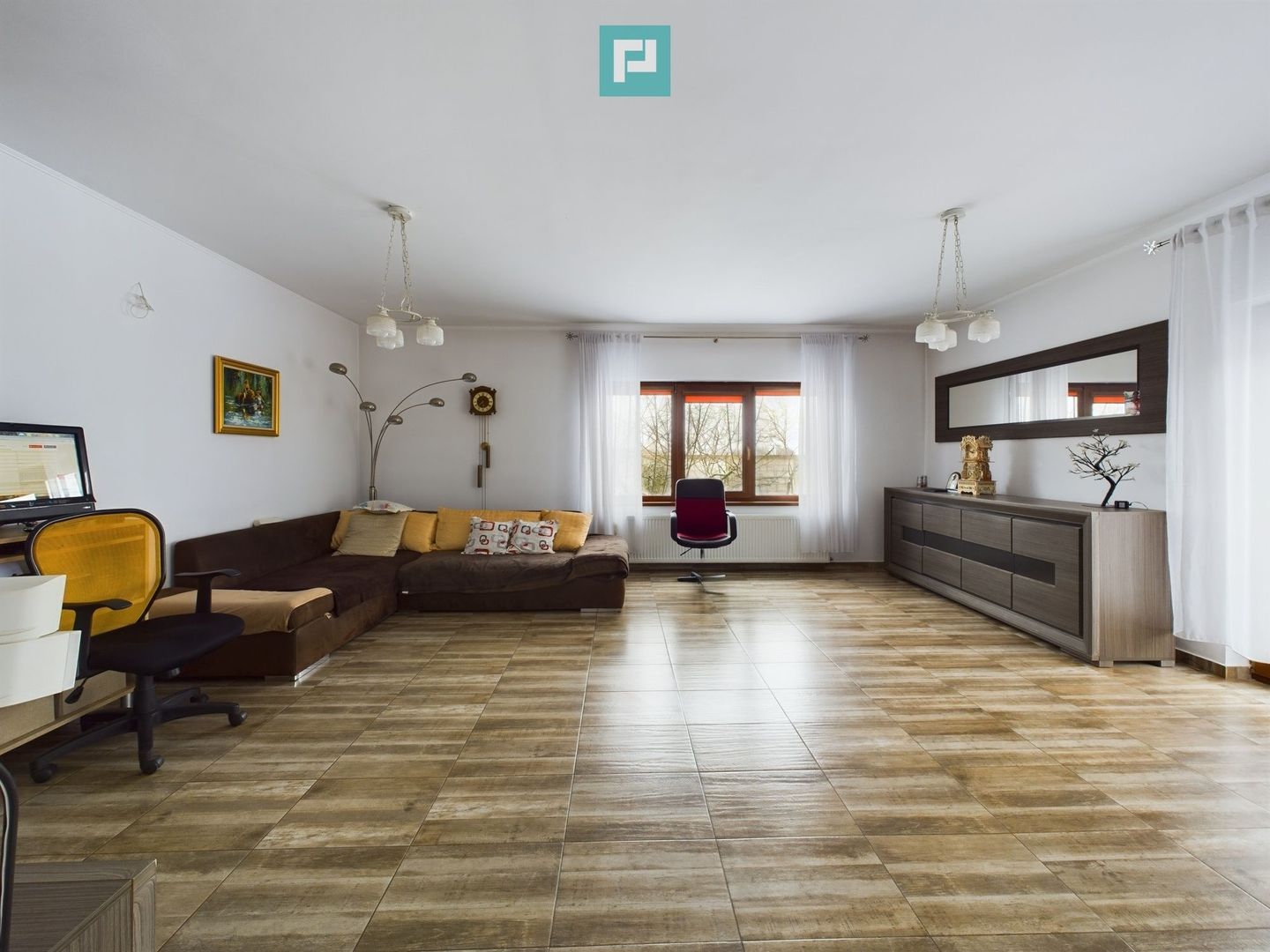 Casă Impresionantă Curte Generoasă Construcție de Calitate Berceni - Poză 1