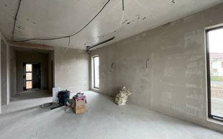 Casa Individuala - 5 camere - 180mp - Moșnița Nouă - Poză 2