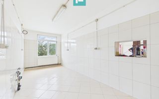 Imobil 700 mp cu teren de 2775 mp, Sântana - Poză 6