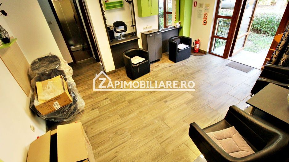 Spatiu comercial  55 mp. zona 7 Noiembrie langă Piată - Poză 1