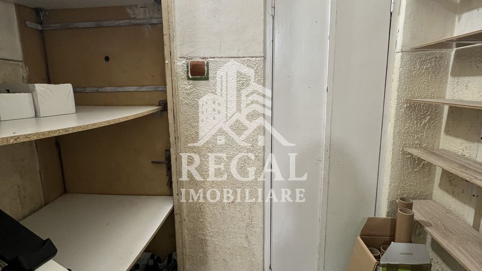 Spațiu comercial de vânzare – 47 mp utili, vitrină generoasă - Poză 7