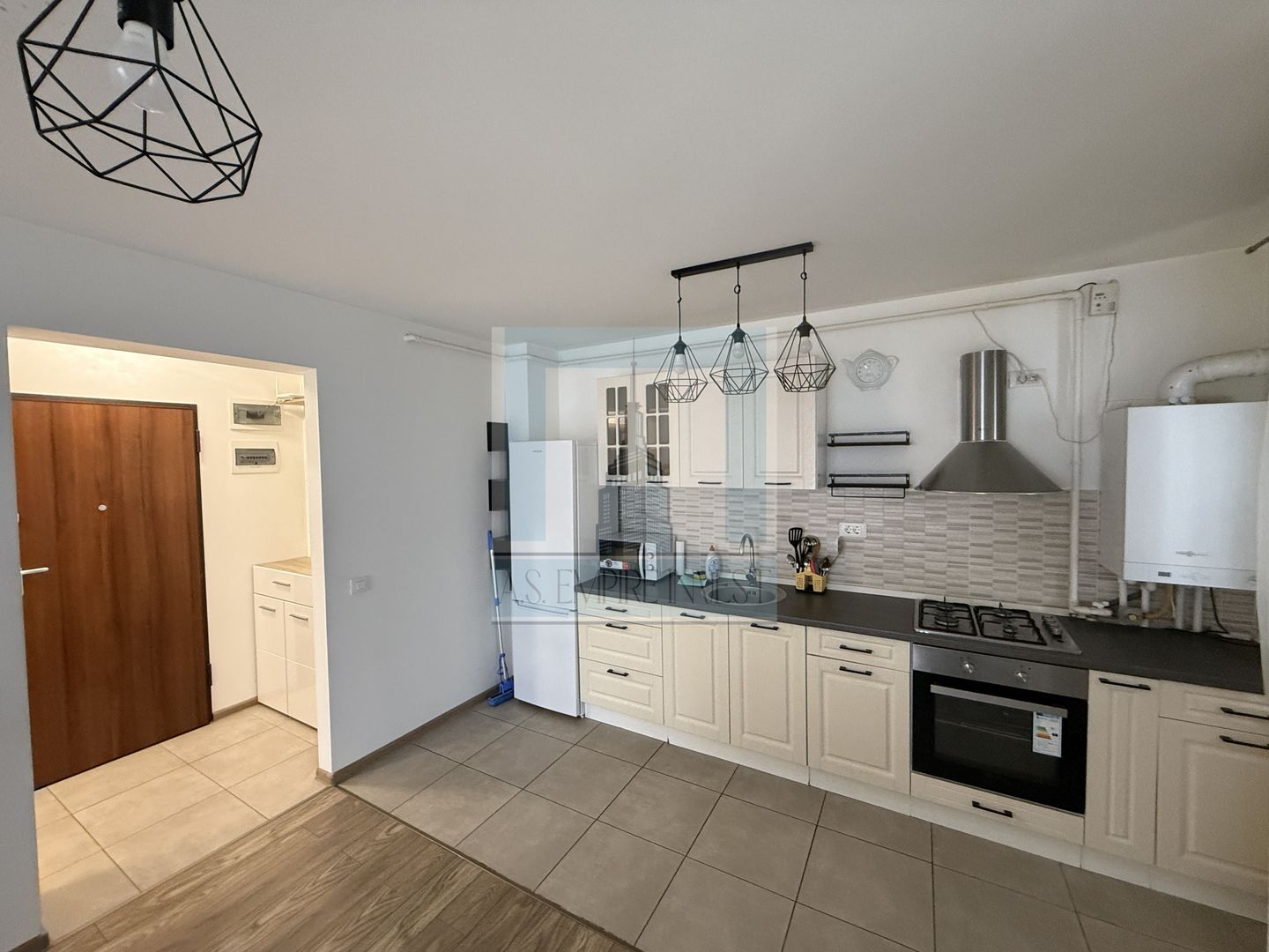 Apartament 2 camere, parcare,boxa,terasa 16 mp-zona Tractorul - Poză 5