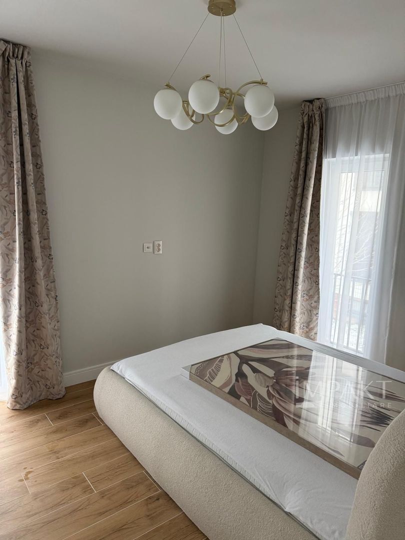 Apartament ultramodern cu 2 camere, parcare si terasa in Europa - Poză 4