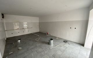 Spatiu comercial in centrul Brasovului - Poză 1