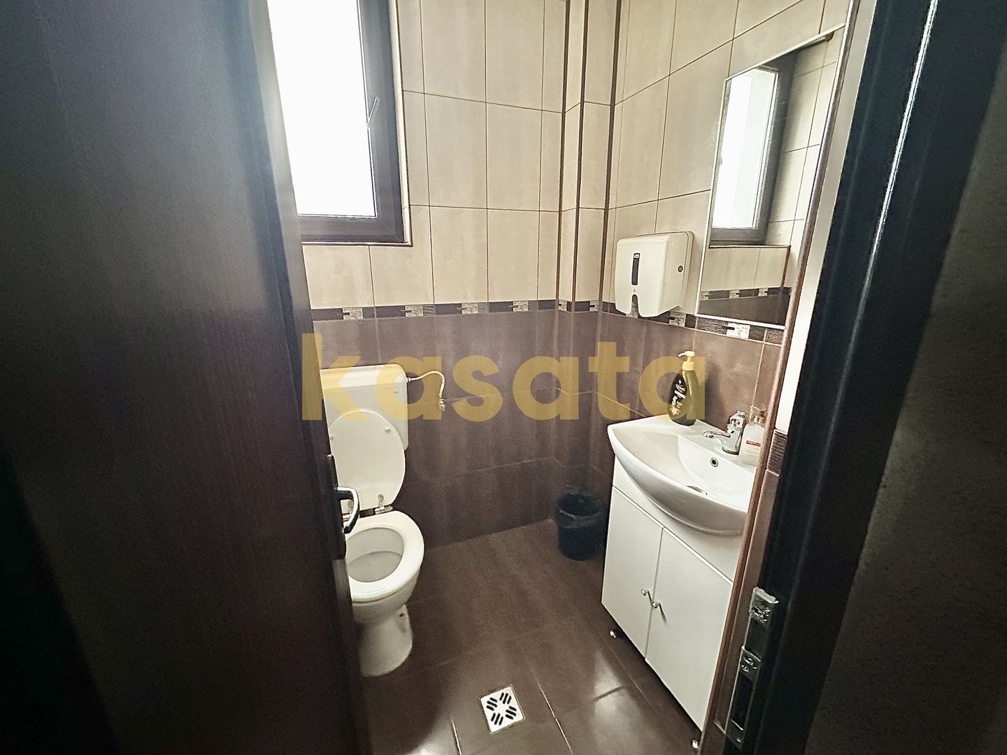 Hală producție | Subsol + Parter + Etaj | Corp anexă | Parcare curte - Poză 3