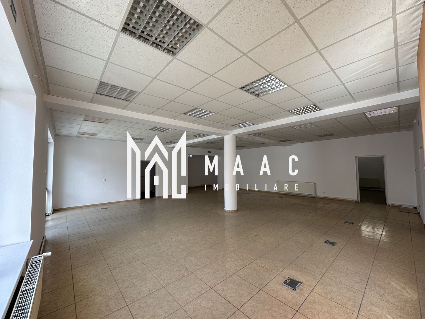 Spatiu Comercial | 200mp | Parcari | Zona Centrala - Poză 3