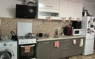 De inchiriat apartament 2 camere Gorjului/Uverturii Centrala Proprie - Poză 3