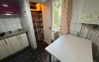 Apartament cu 3 camere,  decomandat, 54 mp, zona E-ON - Poză 10