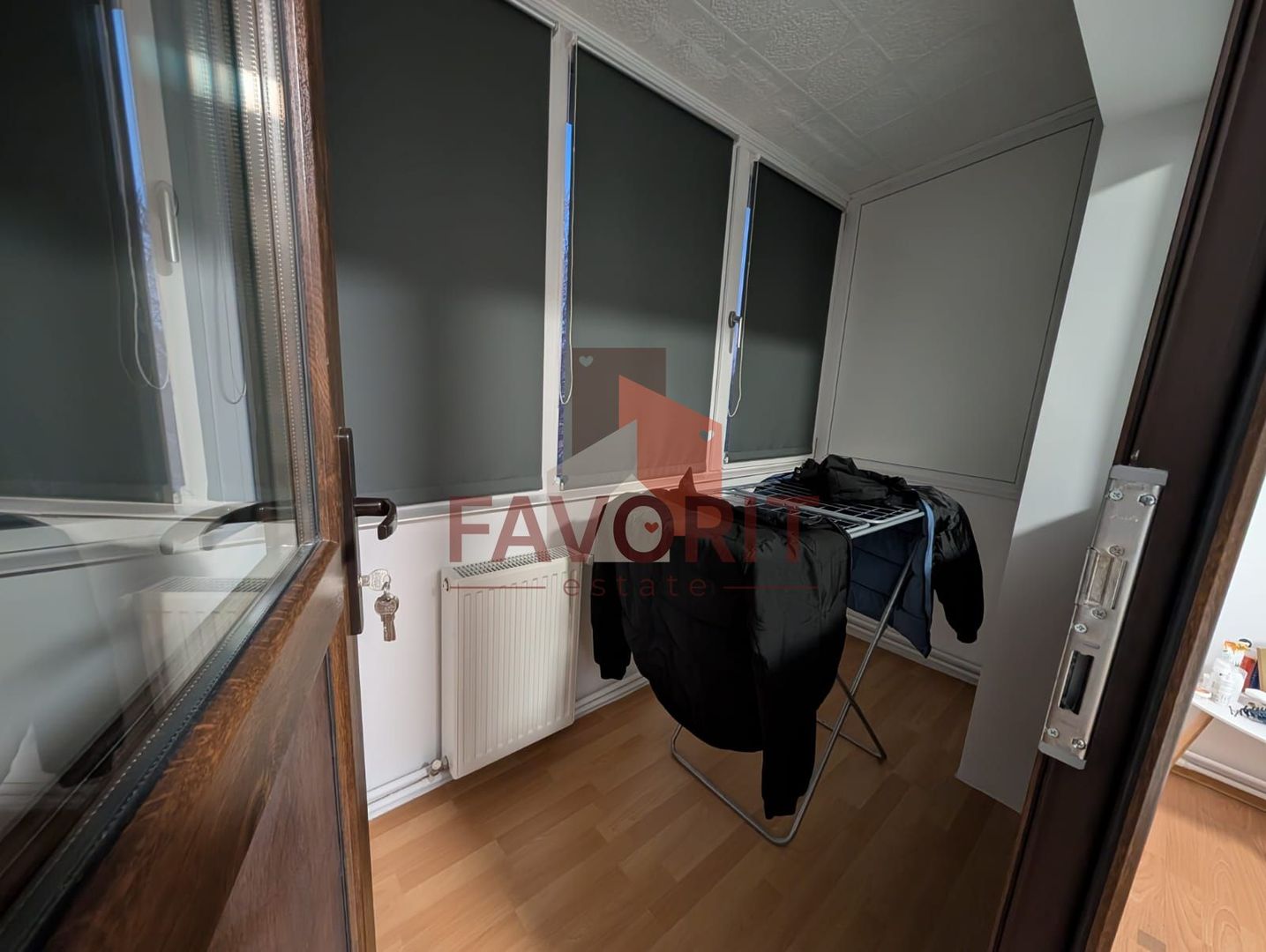 3 camere | 2 balcoane | renovat recent | zona excelenta | mobilat si utilat | - Poză 9