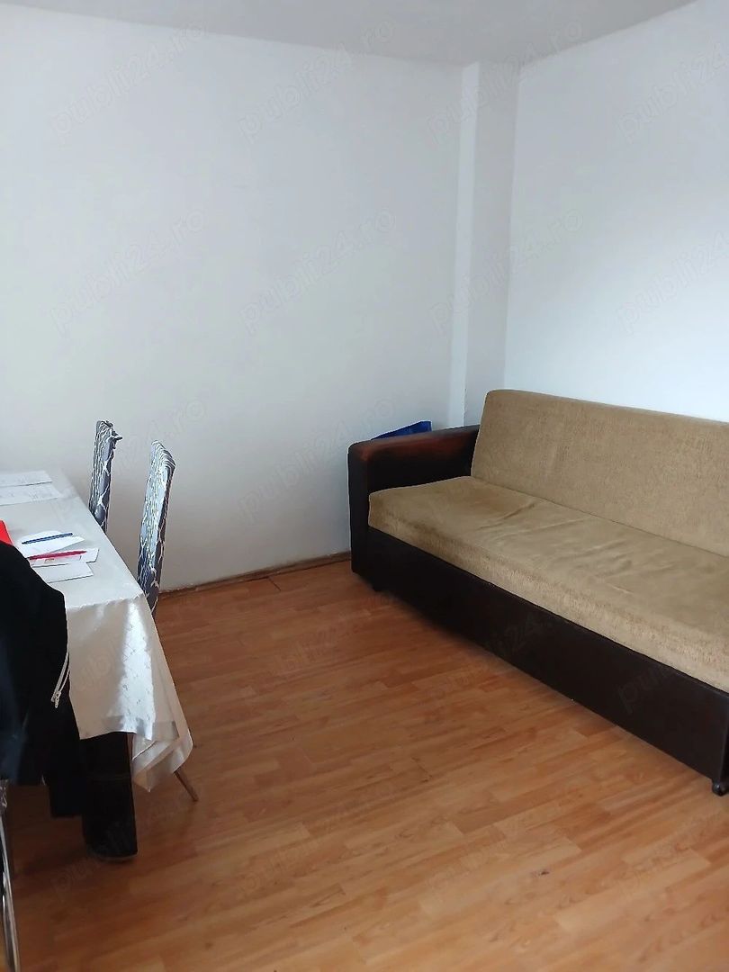 Casa de Vanzare 4 camere Crangasi-Giulesti - Poză 4