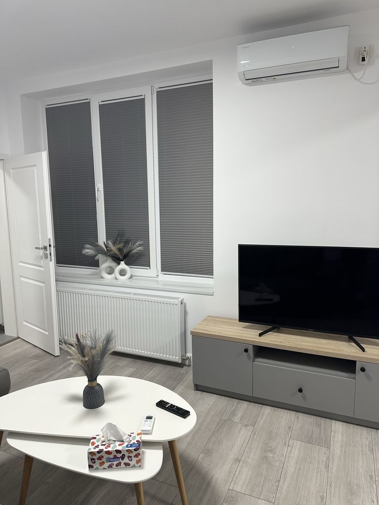 De Inchiriat Apartament 3 camere Calea Victoriei-Natiunile Unite - Poză 2