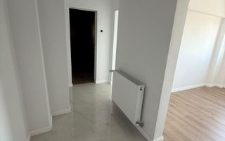 BRASADAS vinde ap 3 cam etaj 7/8 Micro 17 – Recent renovat. - Poză 4