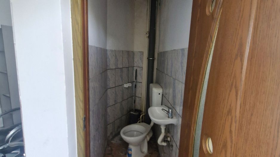 Bulevardul Basarabia // Spațiu Comercial // 3 Birouri - Poză 8