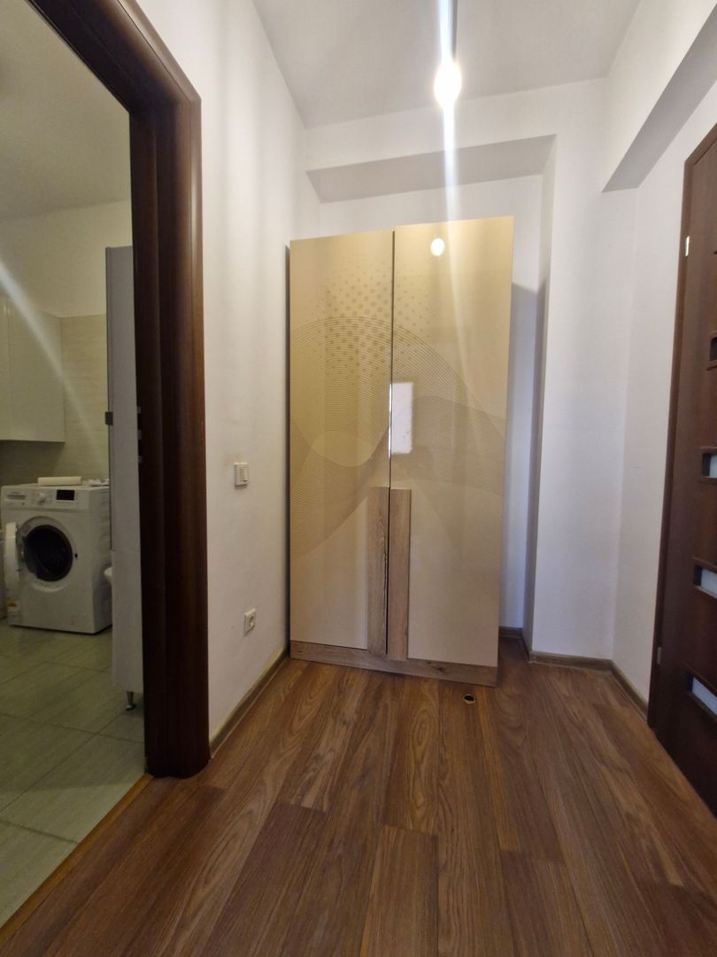 Loc de parcare // Mobilat/Utilat // 60mp - Poză 11