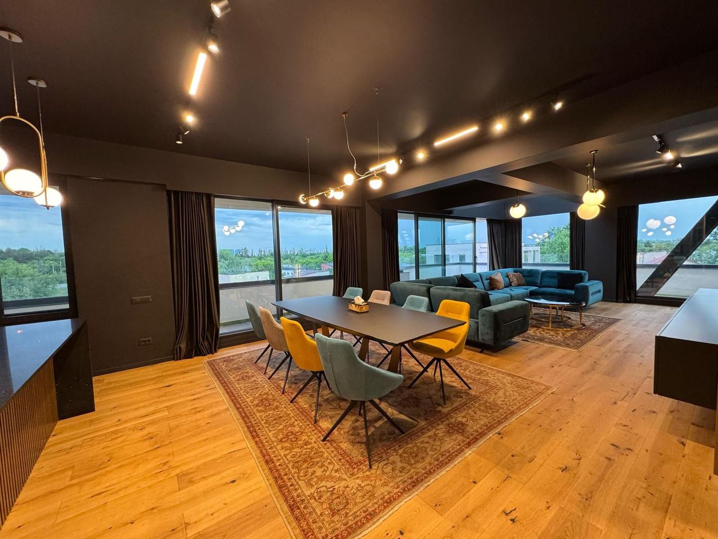 Penthouse Promenada View I 2 parcare incluse I mobilat - Poză 12