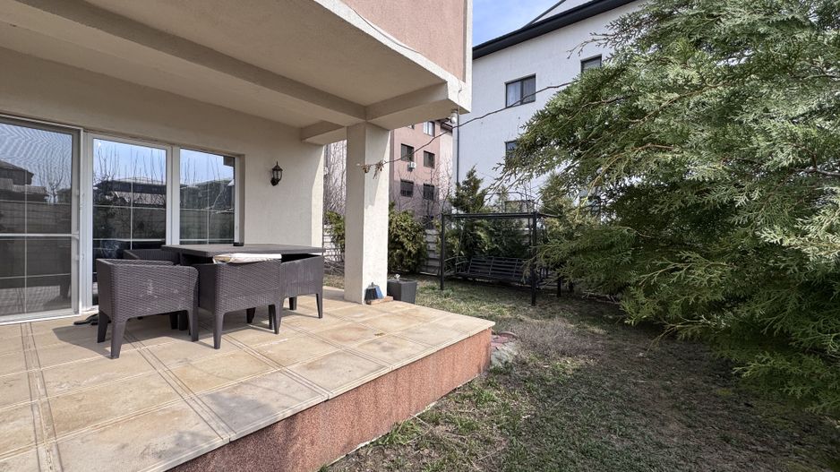 DOBROESTI - Ciresului | Vila tip Duplex - Curte + Parcari - Poză 9