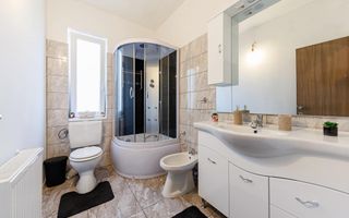 Casa individuala in Dumbravita mobilata si utilata - Poză 12