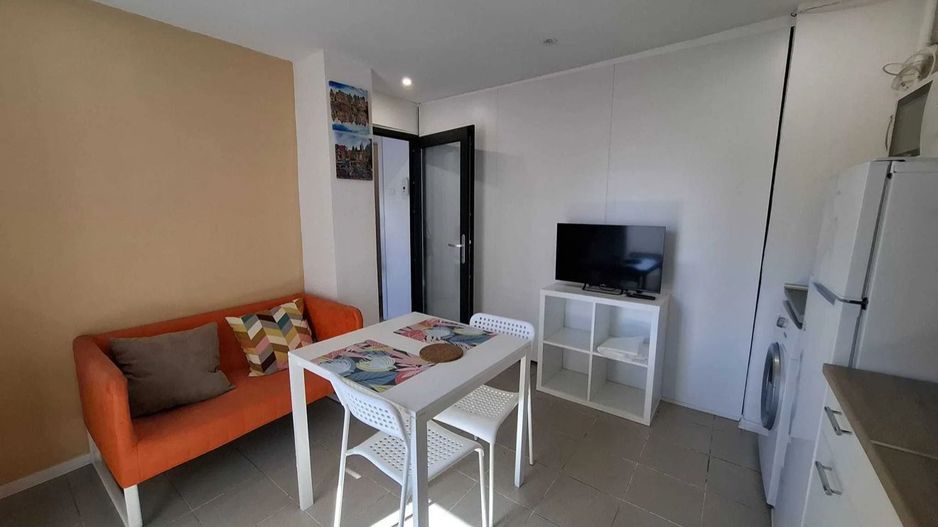 STUDIO OBOR - DORMITOR SEPARAT, PET-FRIENDLY, METROU 3 MINUTE, MODERN - Poză 3