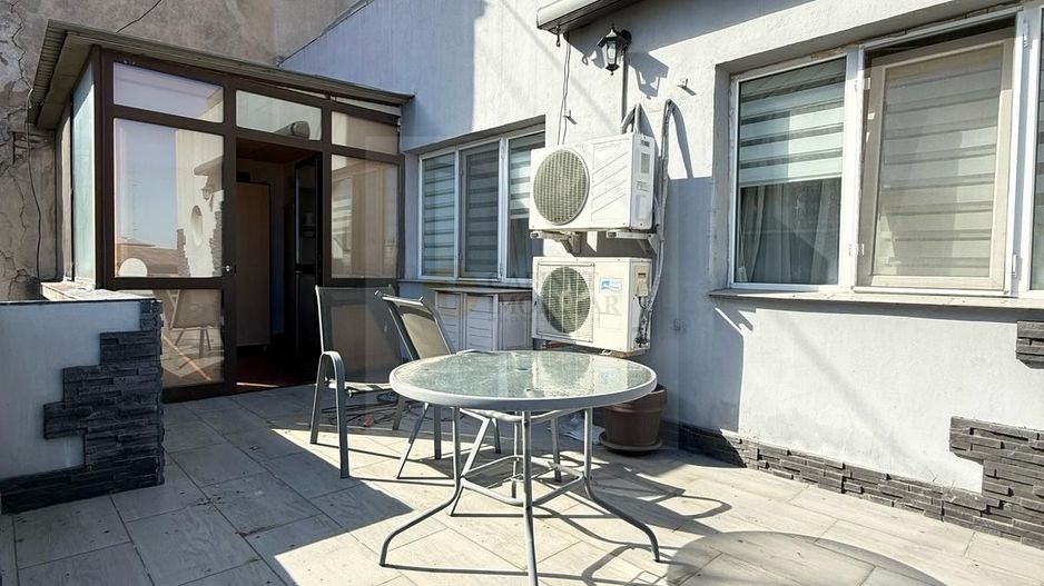 2 camere  | Teatrul Notarra - Romana  | Terasa de 30 mp - Poză 2