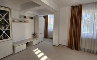 Bucium apartament 3 camere decomandat 145.000 euro - Poză 2