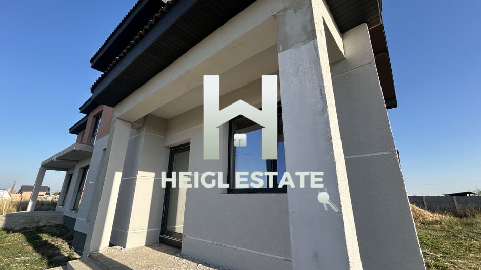 Duplex despartit prin camera tehnica Sacalaz - Poză 1