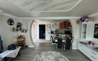 Casă de vânzare – Zona Lebăda - Poză 2