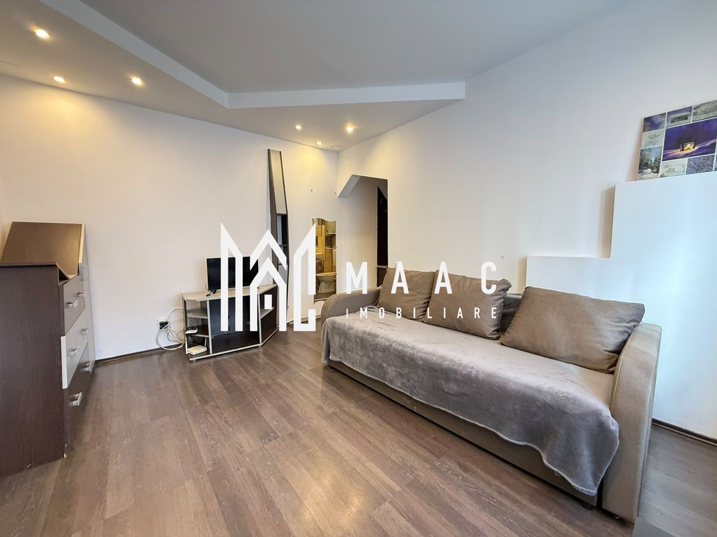 Apartament 2 camere | Etaj 1 | PET-FRIENDLY | Mihai Viteazu - Poză 2
