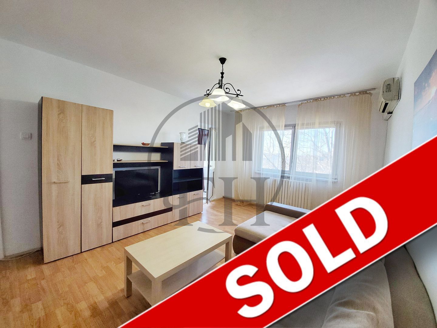 RENTED / INCHIRIAT Apartament cu 3 camere de închiriat în zona Faleza Nord - Poză 1