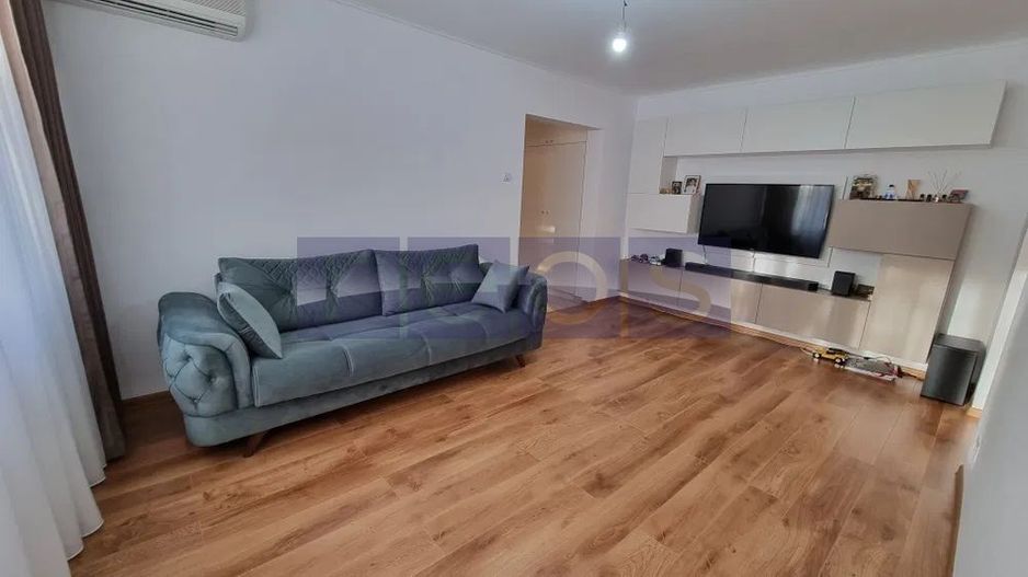 VANZARE APARTAMENT 3 CAMERE | ZONA DR. TABEREI-FAVORIT - Poză 1