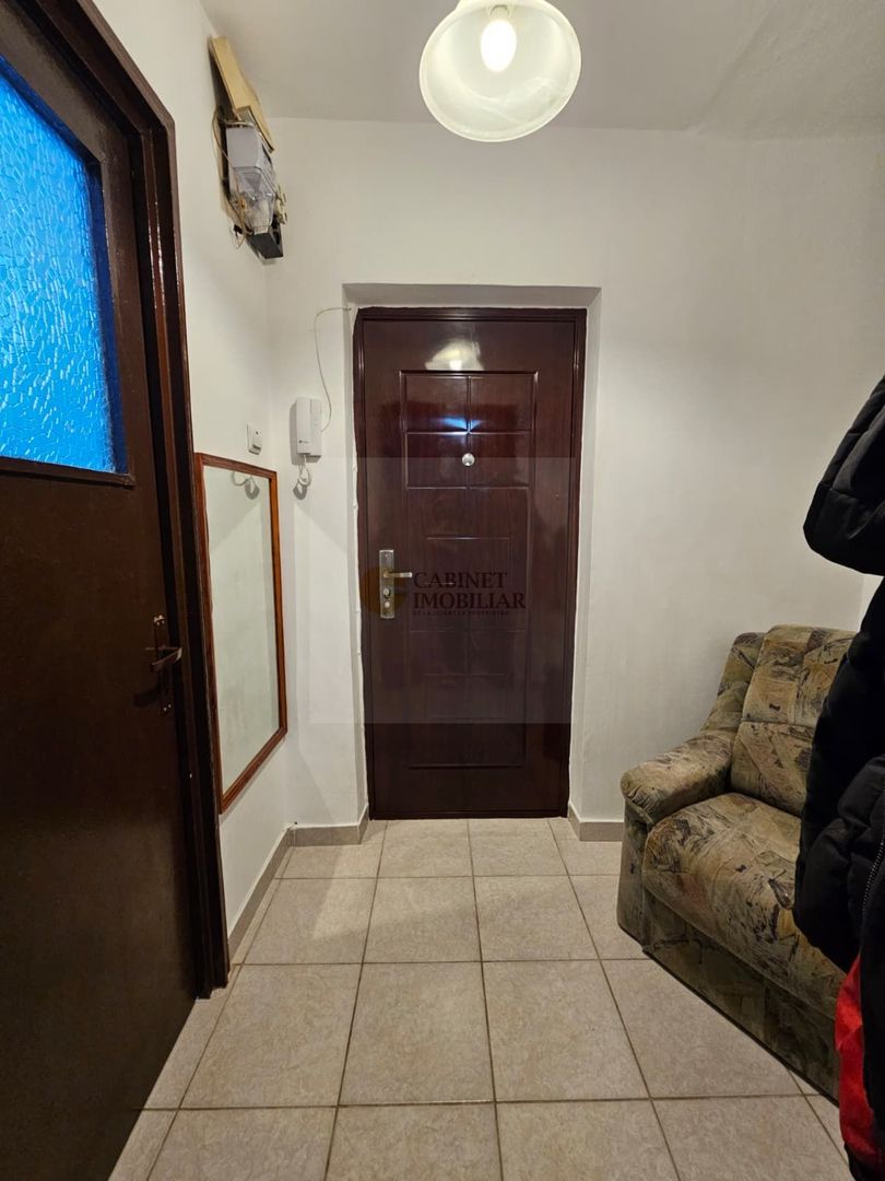 Garsonieră | 1980 | Metrou Păcii - 5 min | Etaj 4/10 - Poză 2