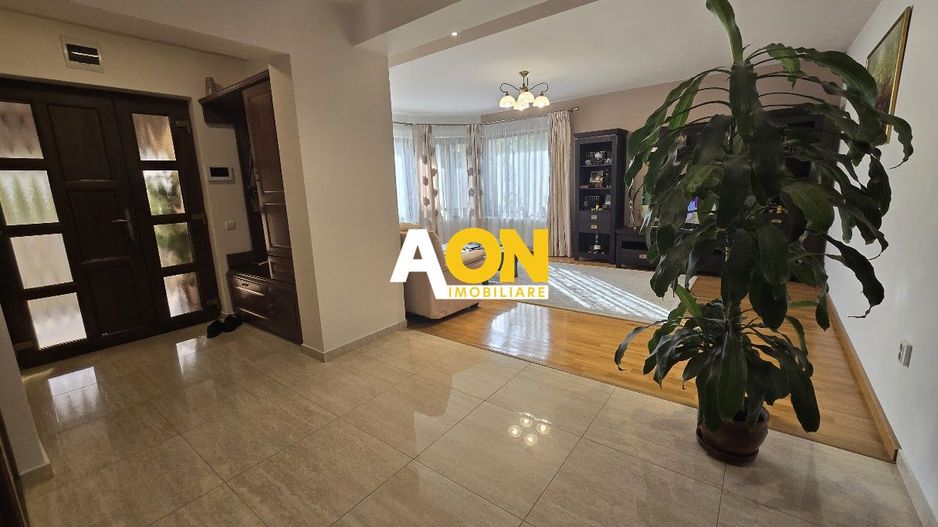 Casa Individuala 4 Camere,3 Bai, Zona Cetate 350mp Teren - Poză 4