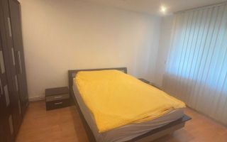 Apartament 4 camere, decomandat - Poză 3