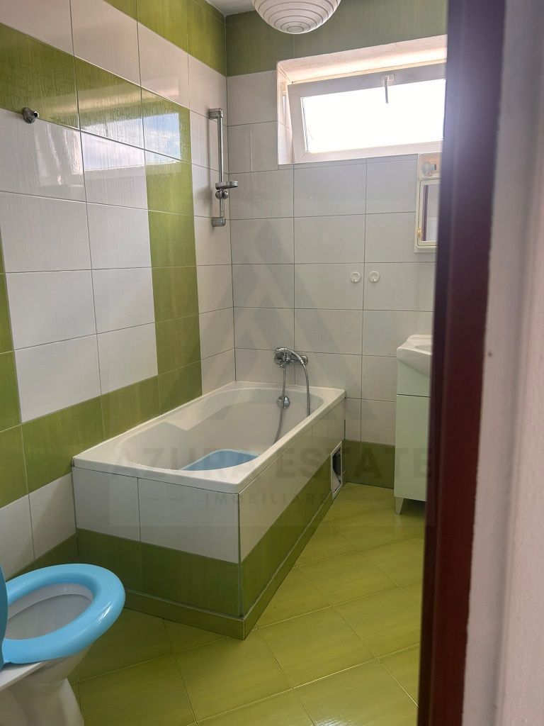Garsonieră decomandată 28 mp utili recent utilata renovată in Turnișor - Poză 3