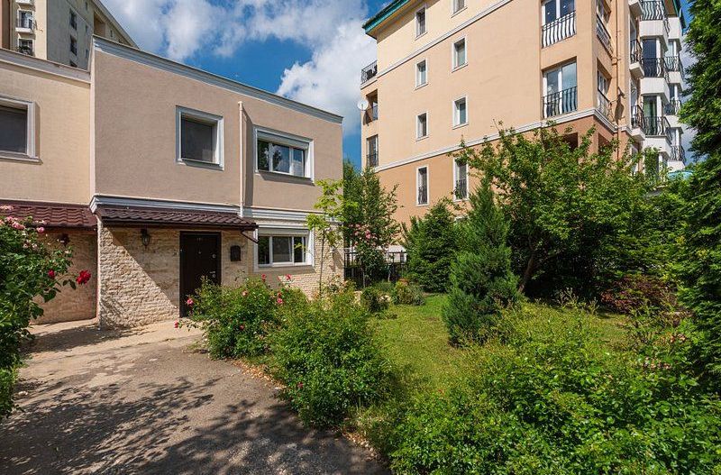 Vila 3 camere in Cosmopolis, mobilata si utilata - Poză 9